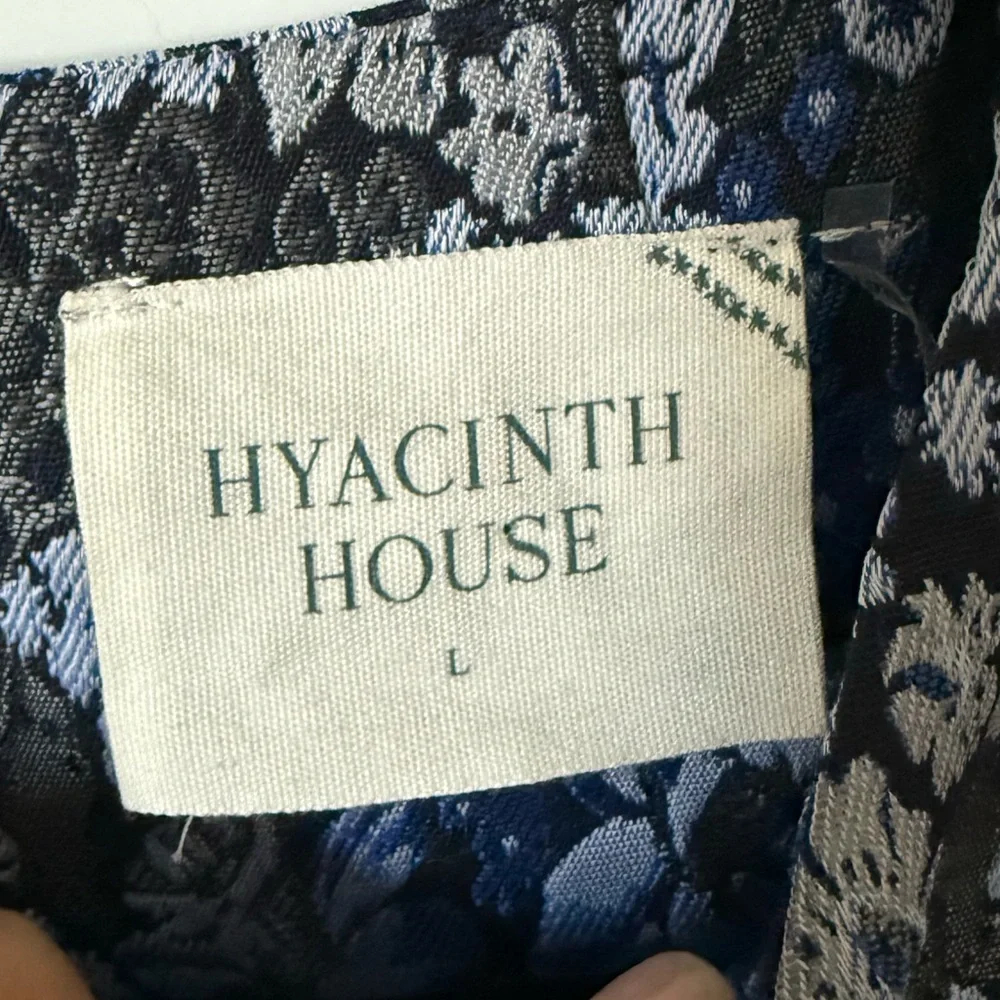 NWT Hyacinth House Blue Jacquard Priscilla Floral Puff Sleeve Blouse Size Large